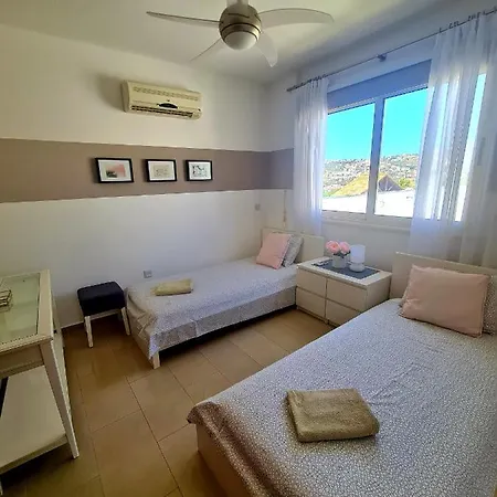 Modern And Stylish In Vanessa Complex