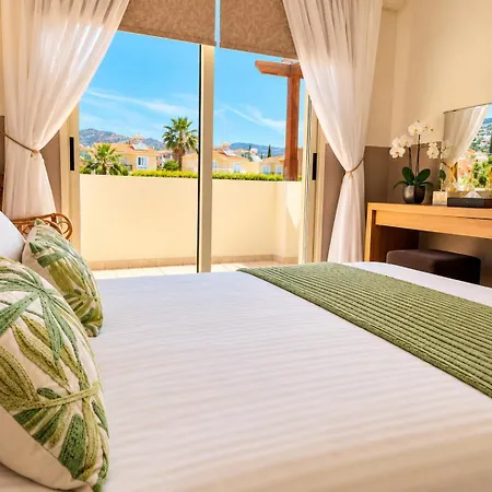 Apartment Modern And Stylish In Vanessa Complex