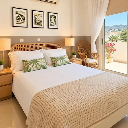 Modern And Stylish In Vanessa Complex * Peyia