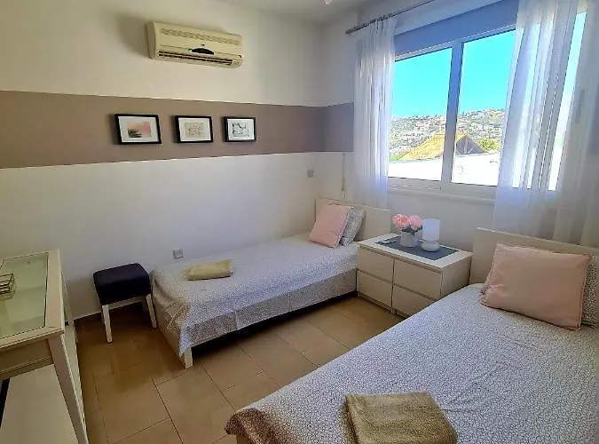 Modern And Stylish In Vanessa Complex